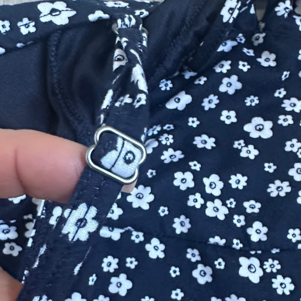 HOLLISTER NWOT Floral Spaghetti Strap Dress size XXS - Picture 4 of 9